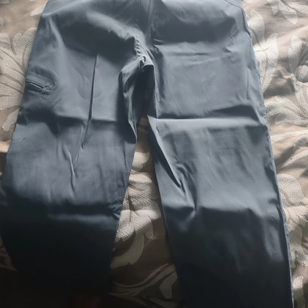 Eddie Bauer Men's Slate Cargo Pants